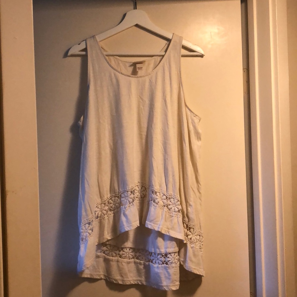 An off white tank top